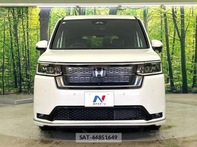 Honda STEP WGN 2026-02 8850730-13
