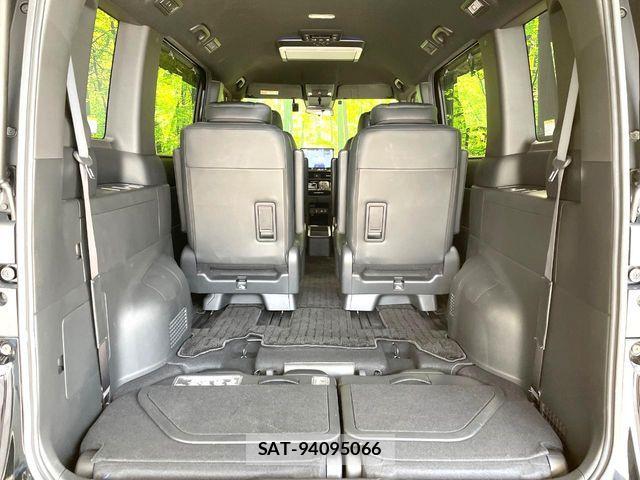 Honda STEP WGN 2023-07 8850733-10