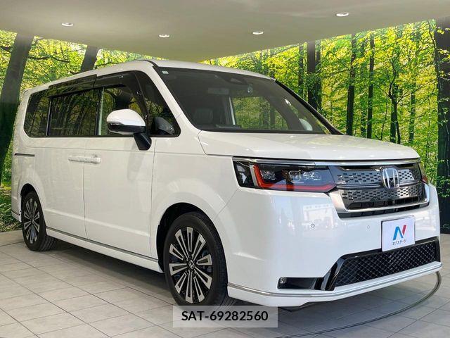 Honda STEP WGN 2023-12 8872123-16