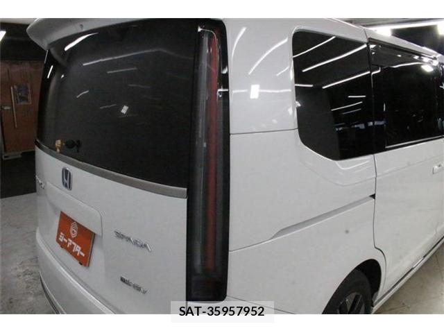 Honda STEP WGN 2024-06 8872126-18