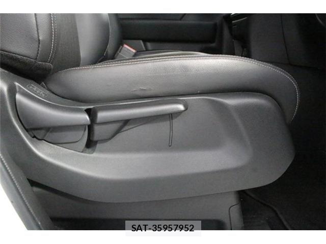 Honda STEP WGN 2024-06 8872126-27