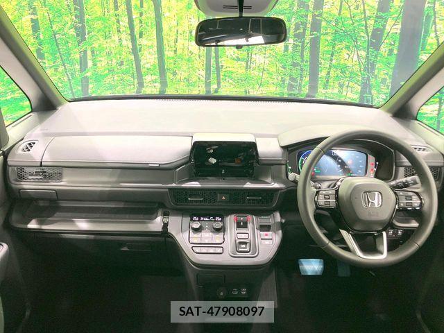 Honda STEP WGN 2026-08 8872124-1