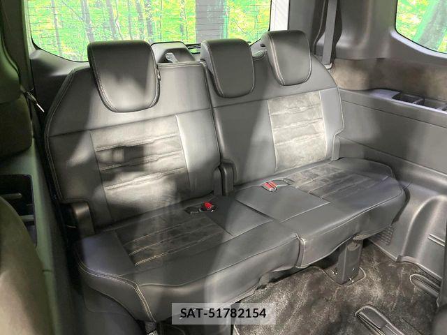 Honda STEP WGN 2022-11 8872129-9