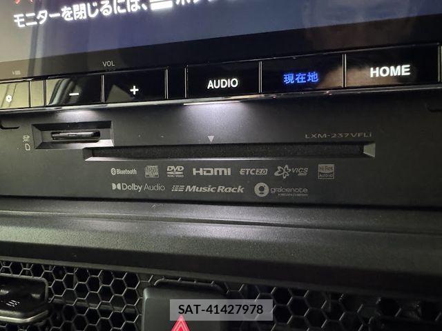 Honda STEP WGN 2023-10 8882314-18
