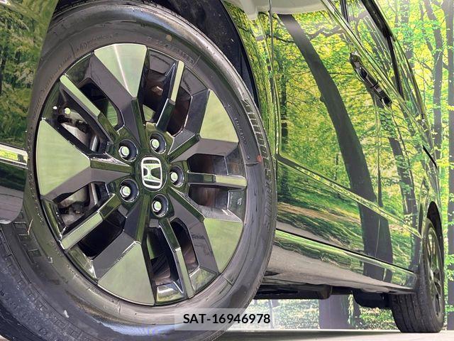 Honda STEP WGN 2024-01 8882318-13