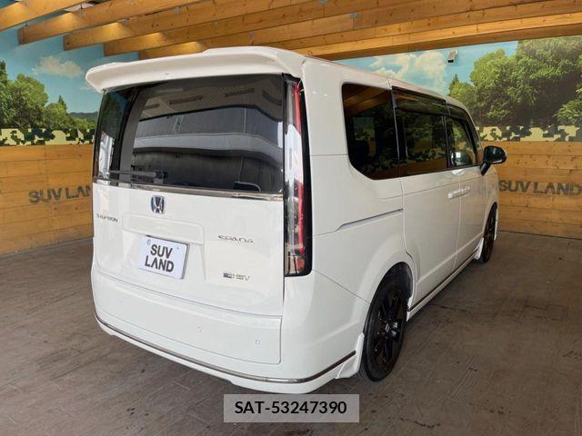Honda STEP WGN 2024-03 8882317-19