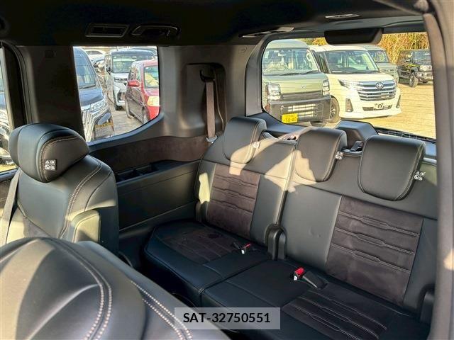 Honda STEP WGN 2026-05 8882312-5