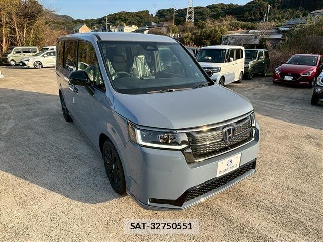 Honda STEP WGN 2026-05 8882312-8