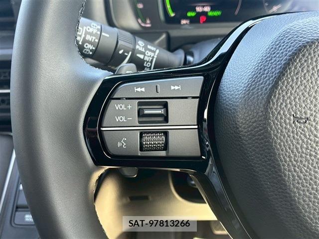 Honda STEP WGN 2026-05 8882310-21