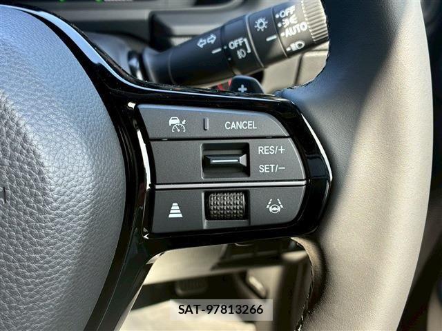 Honda STEP WGN 2026-05 8882310-22