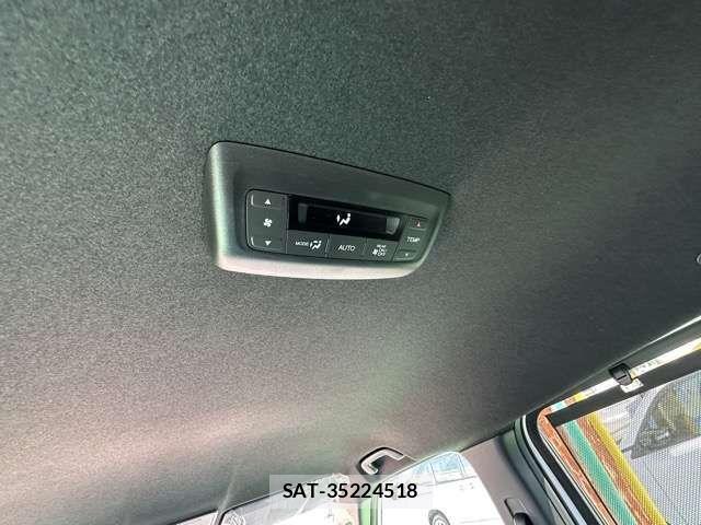 Honda STEP WGN 2026-08 8882320-9