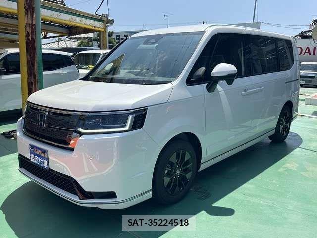 Honda STEP WGN 2026-08 8882320-2