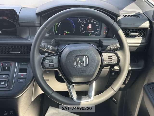 Honda STEP WGN 2026-08 8882321-11
