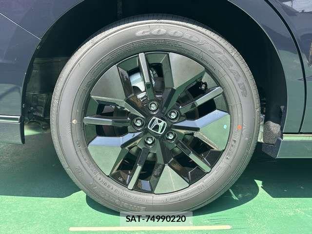 Honda STEP WGN 2026-08 8882321-18