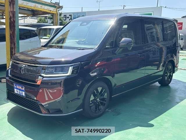 Honda STEP WGN 2026-08 8882321-2