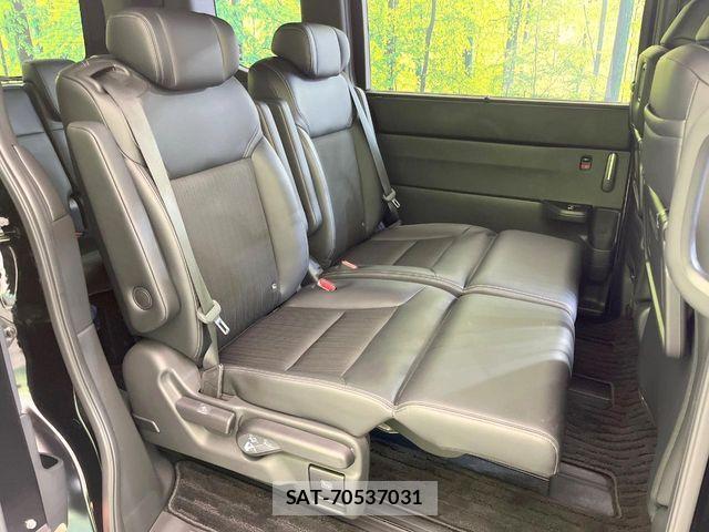 Honda STEP WGN 2025-02 8882319-8