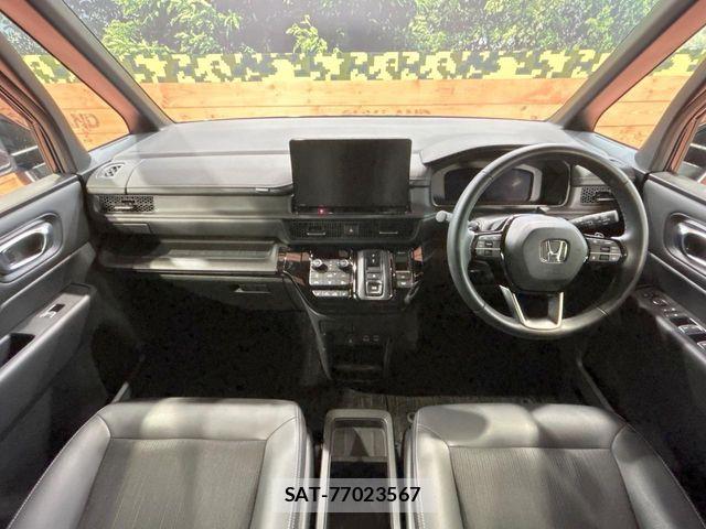 Honda STEP WGN 2024-01 8882315-1