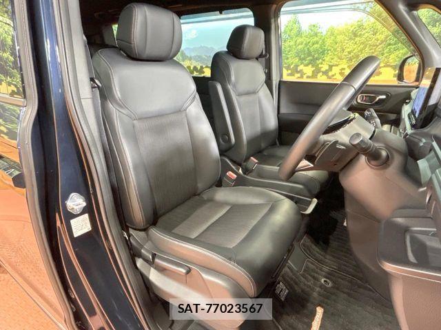 Honda STEP WGN 2024-01 8882315-7