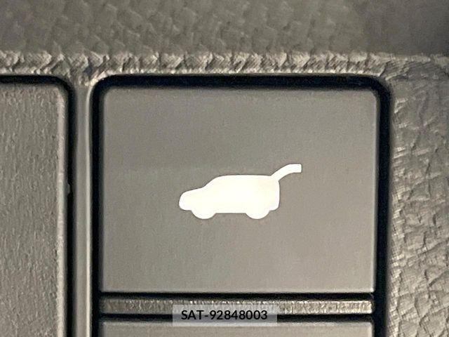 Honda STEP WGN 2023-09 8882323-10