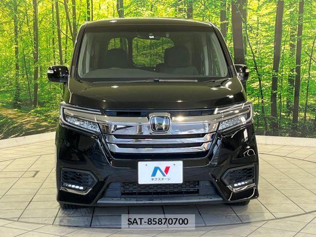 Honda STEP WGN 2020-10 8882322-14