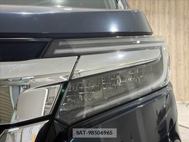 Honda STEP WGN 2021-08 8882324-26