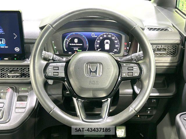 Honda STEP WGN 2022-08 8884389-7