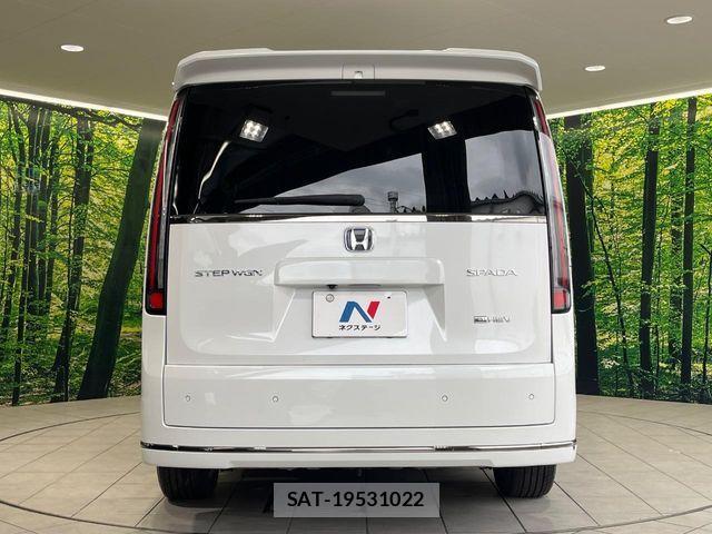 Honda STEP WGN 2023-09 8884390-15
