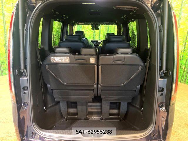 Honda STEP WGN 2026-08 8884391-10