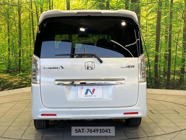 Honda STEP WGN 2012-06 4602547-15