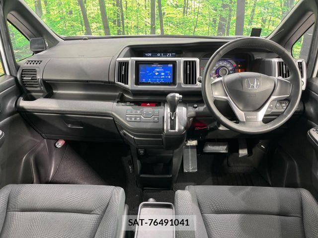 Honda STEP WGN 2012-06 4602547-1