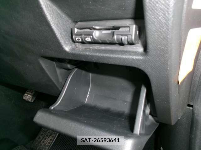 Honda STEP WGN 2013-06 6266022-27