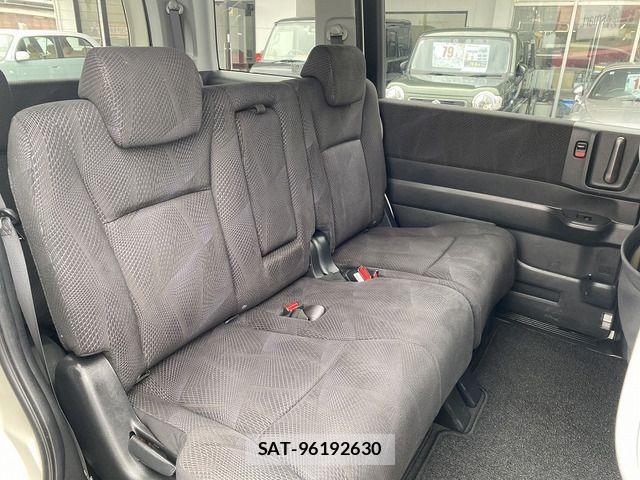 Honda STEP WGN 2011-01 6266023-12