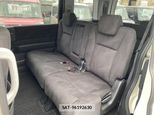 Honda STEP WGN 2011-01 6266023-13