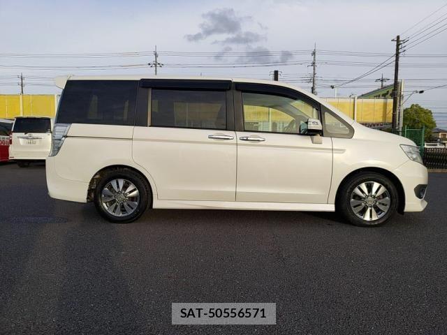Honda STEP WGN 2014-01 6642618-10