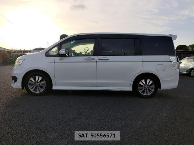 Honda STEP WGN 2014-01 6642618-11