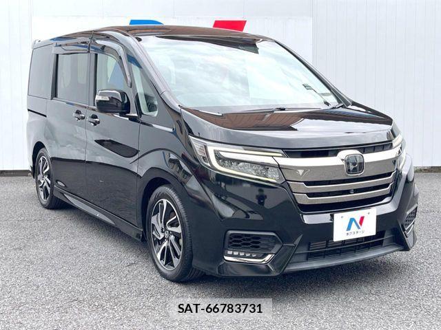 Honda STEP WGN 2021-04 6673766-13