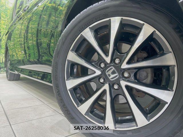 Honda STEP WGN 2014-04 6673775-12