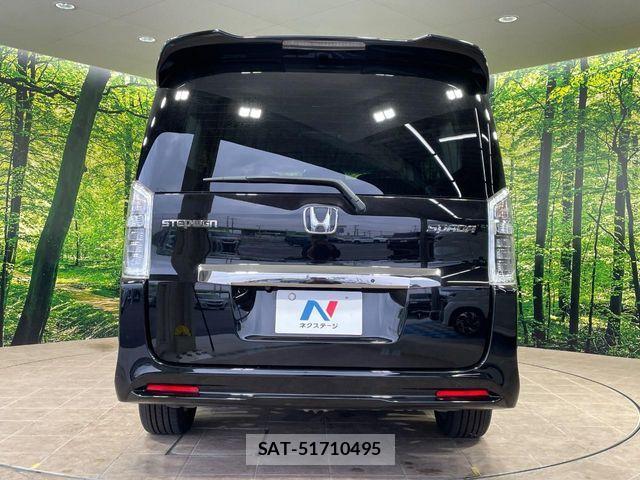 Honda STEP WGN 2013-05 6678234-14