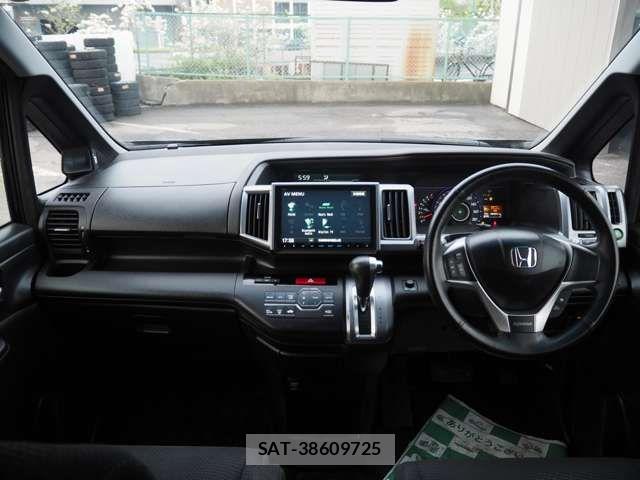 Honda STEP WGN 2014-05 6717430-1