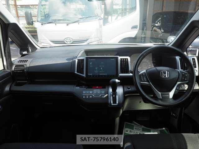Honda STEP WGN 2014-08 6717431-1