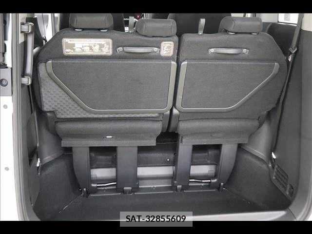 Honda STEP WGN 2021-04 6753420-13