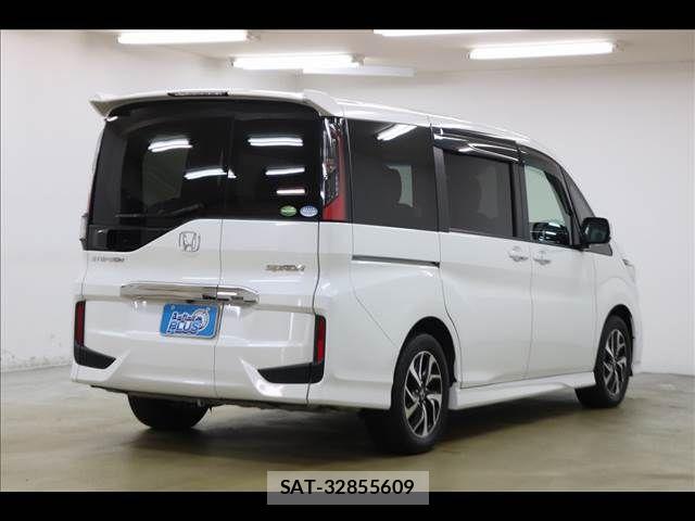 Honda STEP WGN 2021-04 6753420-18