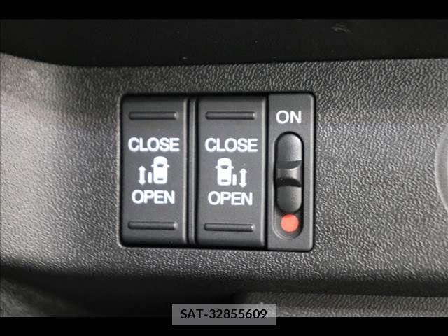 Honda STEP WGN 2021-04 6753420-4