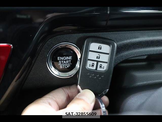 Honda STEP WGN 2021-04 6753420-5