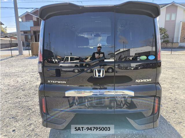 Honda STEP WGN 2016-02 6791601-4