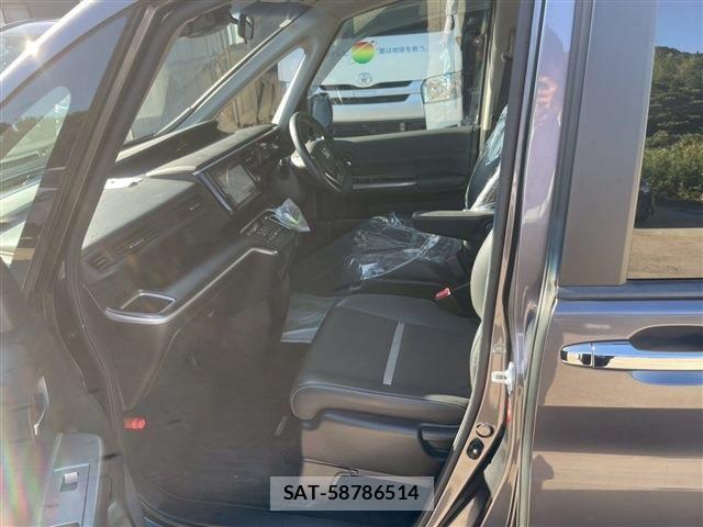 Honda STEP WGN 2021-05 6791568-9