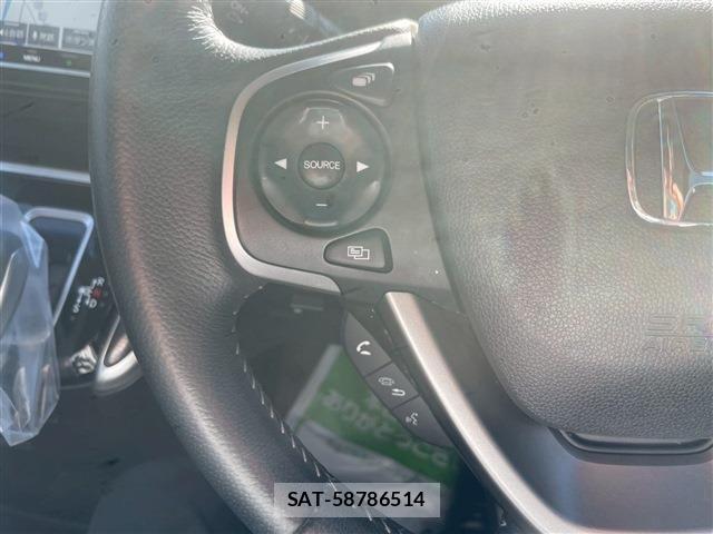 Honda STEP WGN 2021-05 6791568-18