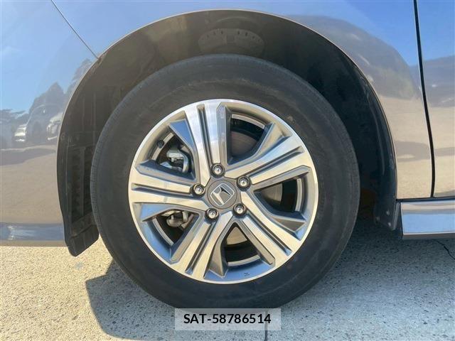 Honda STEP WGN 2021-05 6791568-8