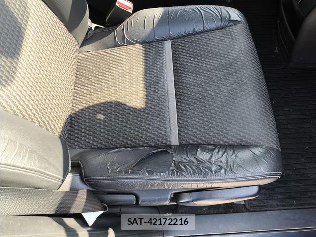 Honda STEP WGN 2015-06 6791595-11