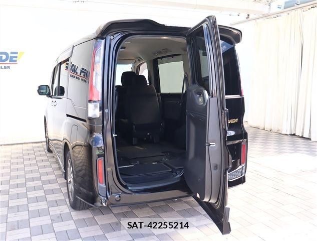 Honda STEP WGN 2015-09 6791586-10